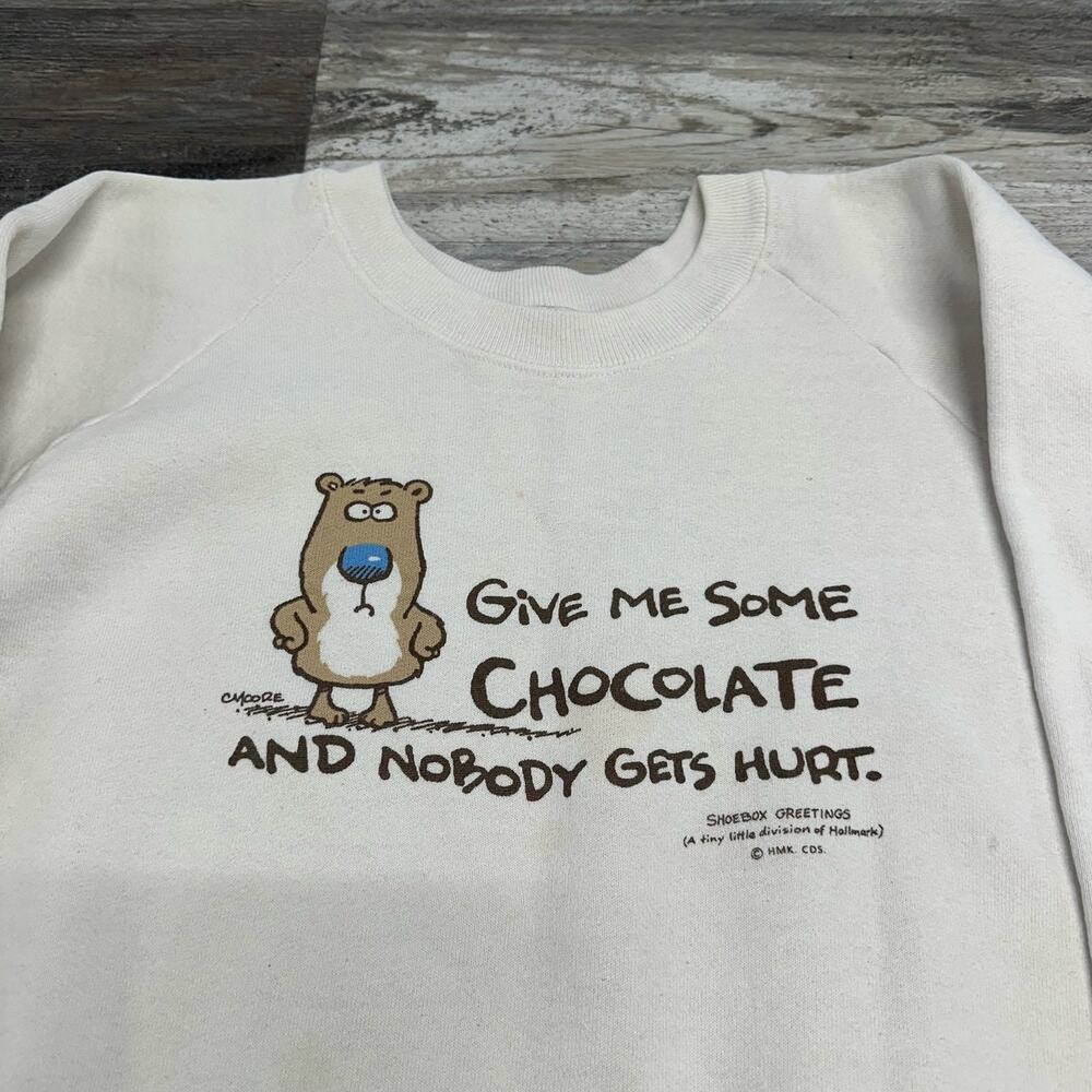 Vintage White L Cartoon Chocolate Shoebox Greetings Hallmark Sweatshirt 90s